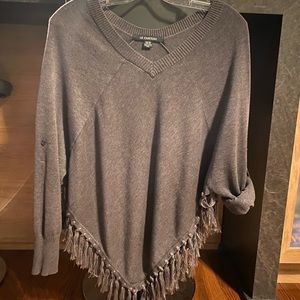 Le Chateau puncho sweater